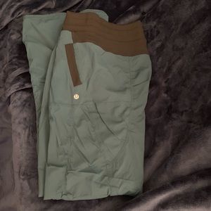 LuLuLemon turquoise dance studio pant